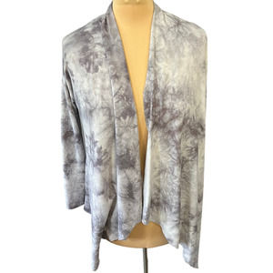 Dolled Up by F.A.N.G Gray and White Tie Dyed Slashed Back Cardigan Size S